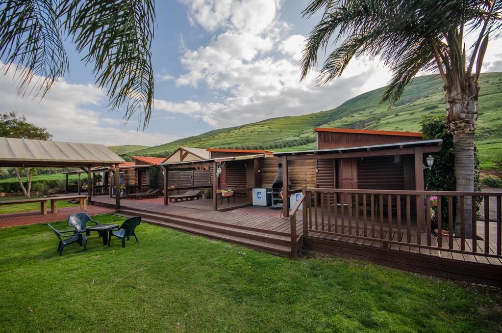 Avigail Guest House Yavne'el Ngoại thất bức ảnh